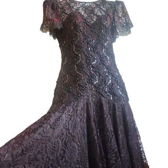 HW Collections VTG Black Lace Overlay Plum Midi Dress-Whimsygoth-Fairy-Event-7/8 - Picture 6 of 16